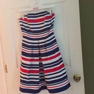 Vineyard Vines. Excellent condition.